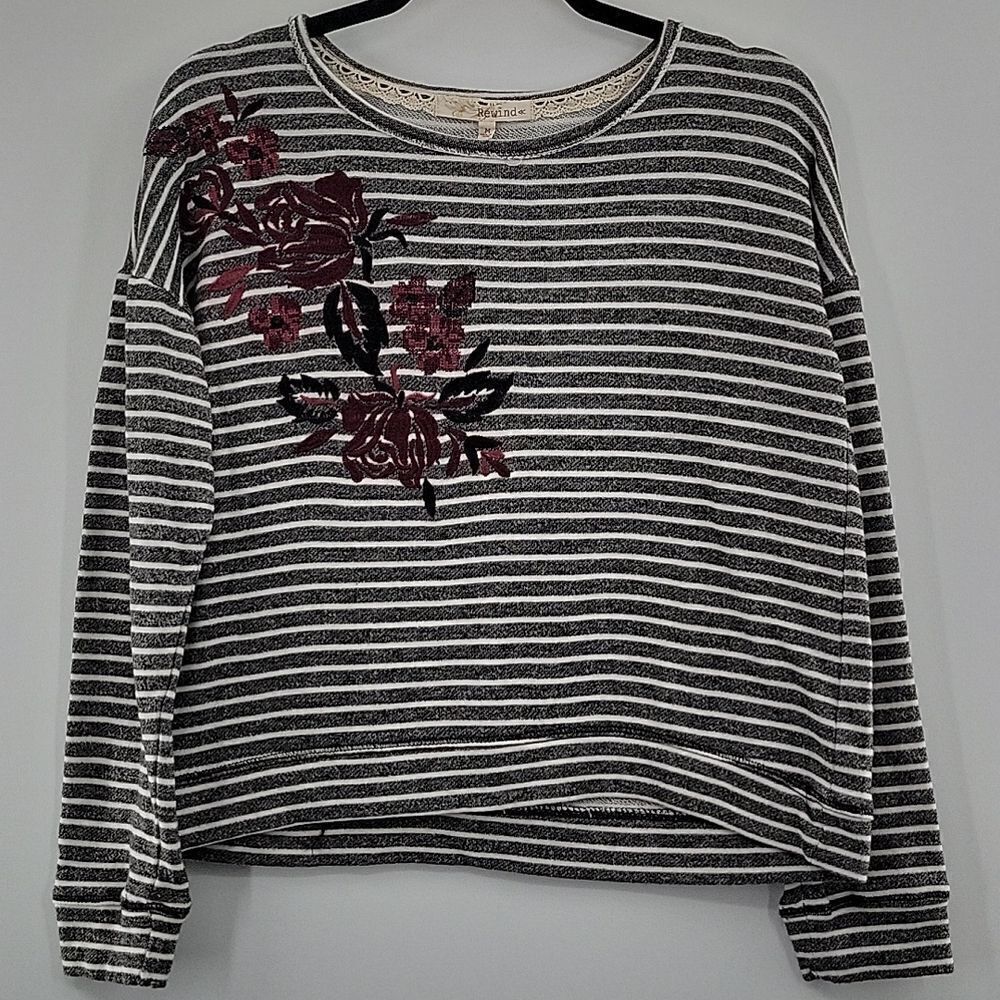 3 For$20 Rewind Gray & White stripe shirt w/ Maroon & Black design size M